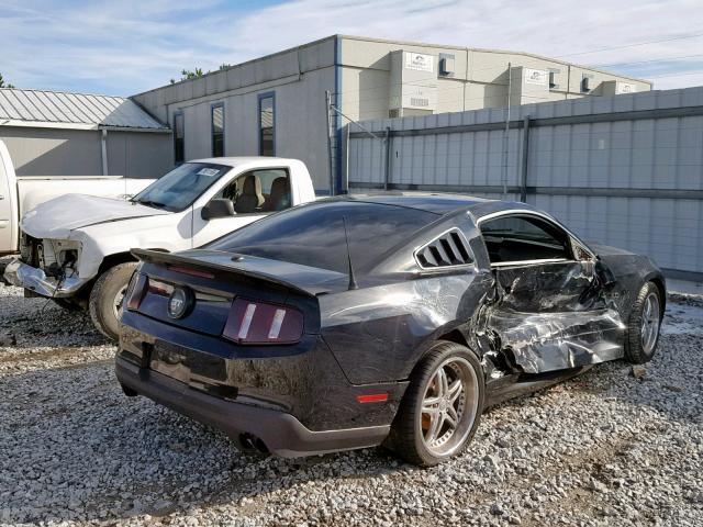 1ZVBP8CF8B5124085 - 2011 FORD MUSTANG GT BLACK photo 4