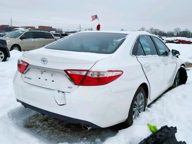 4T1BF1FK6GU117151 - 2016 TOYOTA CAMRY LE WHITE photo 4