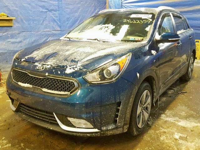 KNDCC3LC2J5108572 - 2018 KIA NIRO EX BLUE photo 2