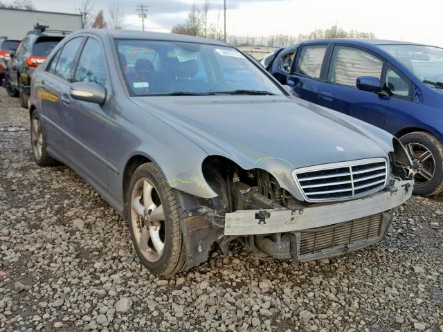 WDBRF40J45F606359 - 2005 MERCEDES-BENZ C 230K SPO SILVER photo 1