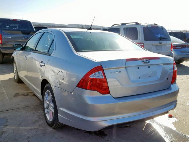 3FAHP0GA2CR224250 - 2012 FORD FUSION S SILVER photo 3