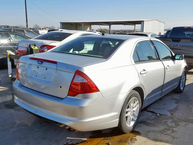 3FAHP0GA2CR224250 - 2012 FORD FUSION S SILVER photo 4