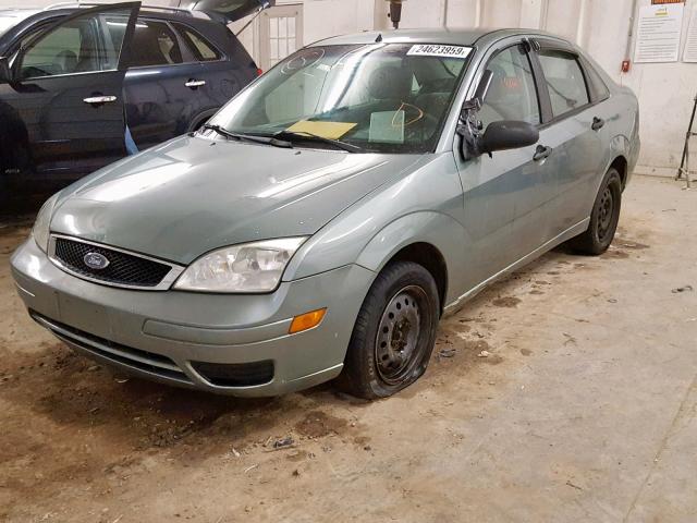 1FAFP34N46W221139 - 2006 FORD FOCUS ZX4 GREEN photo 2