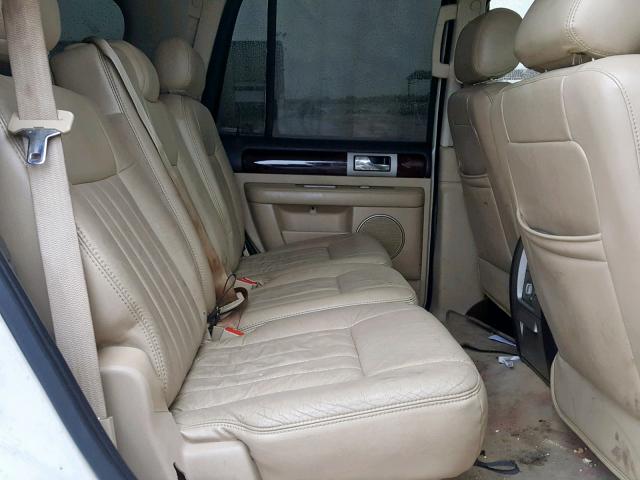 5LMFU28596LJ04254 - 2006 LINCOLN NAVIGATOR Бежевый фото 6