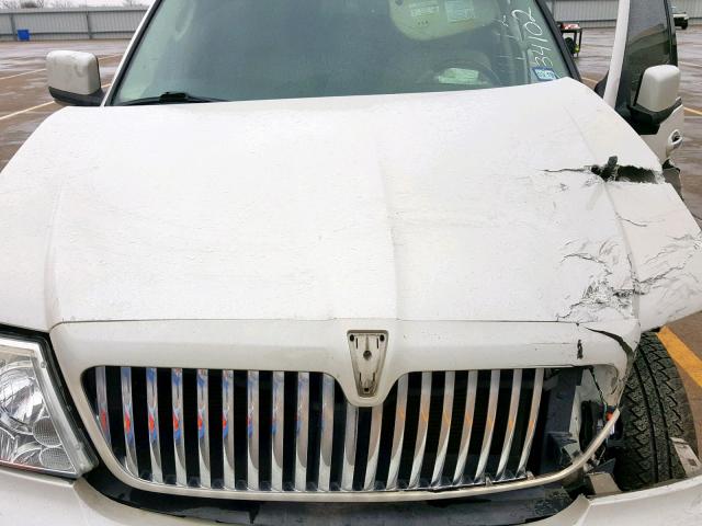 5LMFU28596LJ04254 - 2006 LINCOLN NAVIGATOR Бежевый фото 7