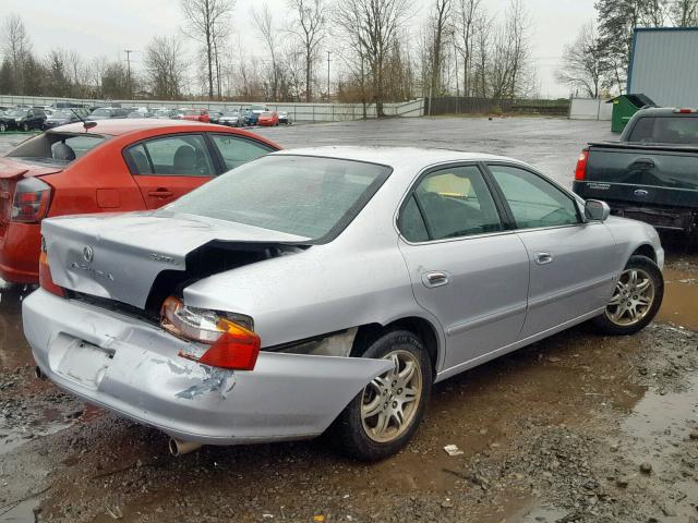 19UUA5648XA043268 - 1999 ACURA 3.2TL SILVER photo 4