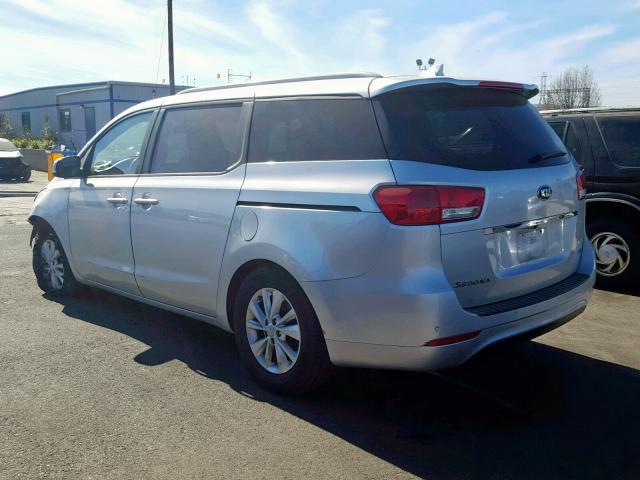 KNDMB5C12G6197161 - 2016 KIA SEDONA LX SILVER photo 3