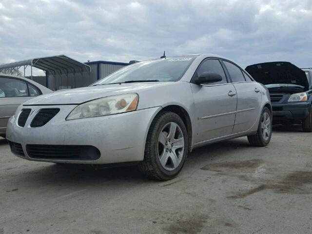 1G2ZG57BX84210217 - 2008 PONTIAC G6 BASE SILVER photo 2