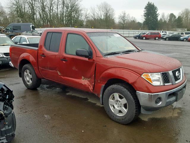 1N6AD07W06C428965 - 2006 NISSAN FRONTIER C RED photo 1