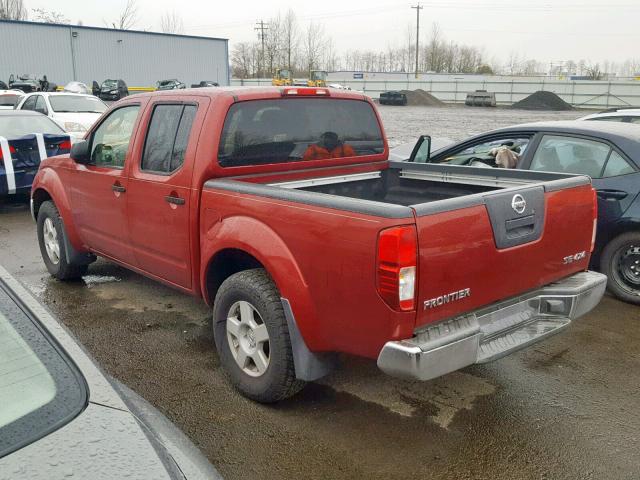 1N6AD07W06C428965 - 2006 NISSAN FRONTIER C RED photo 3