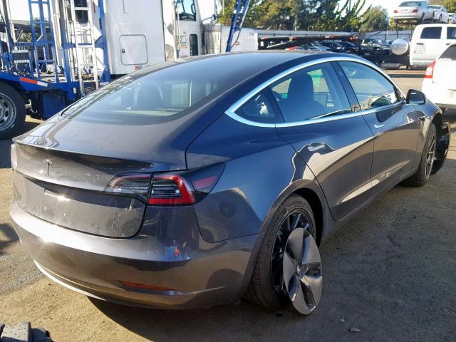 5YJ3E1EA3JF101848 - 2018 TESLA MODEL 3 GRAY photo 4