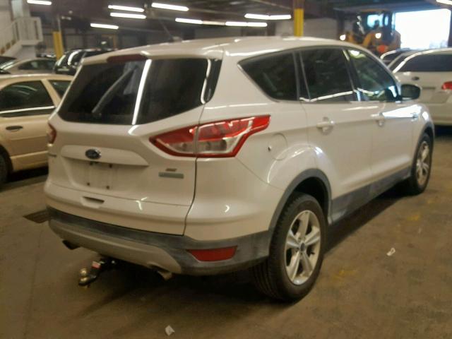 1FMCU0GX6EUD16664 - 2014 FORD ESCAPE SE WHITE photo 4