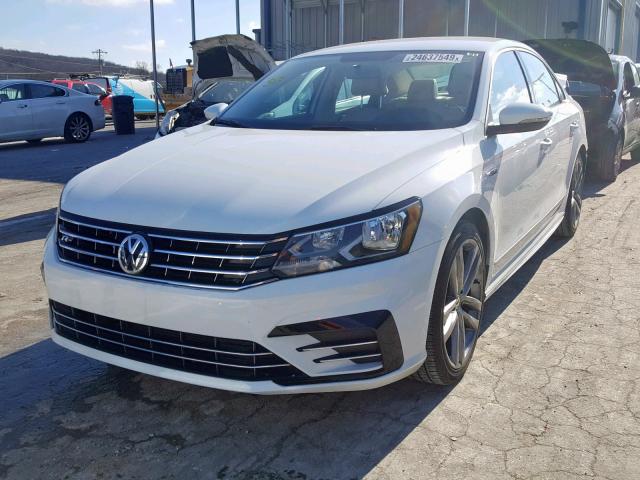 1VWDT7A37HC020165 - 2017 VOLKSWAGEN PASSAT R-L 白色 照片 2