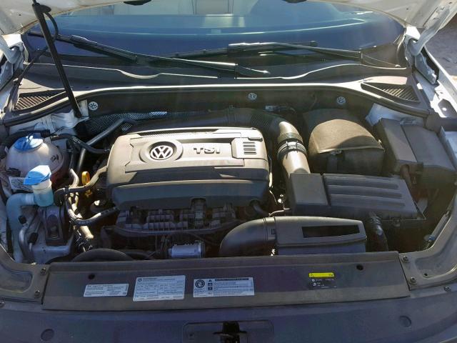 1VWDT7A37HC020165 - 2017 VOLKSWAGEN PASSAT R-L 白色 照片 7