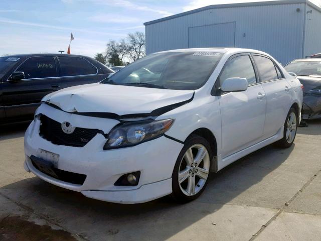 1NXBE40E49Z004633 - 2009 TOYOTA COROLLA XR WHITE photo 2