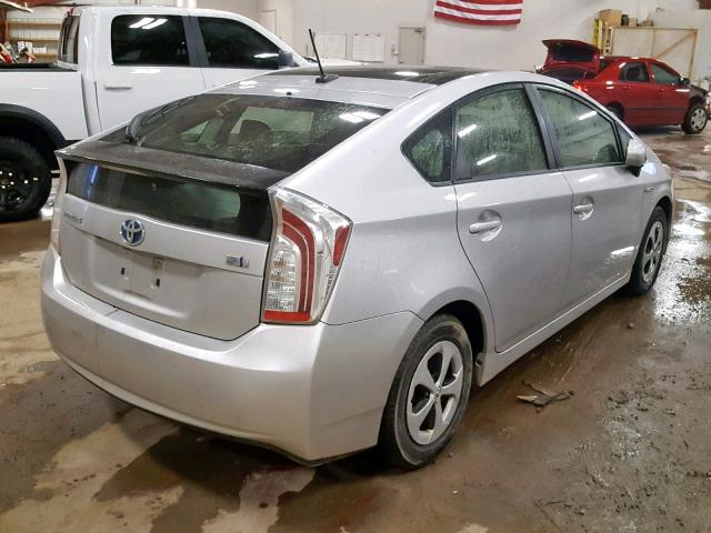 JTDKN3DU4C5392657 - 2012 TOYOTA PRIUS SILVER photo 4