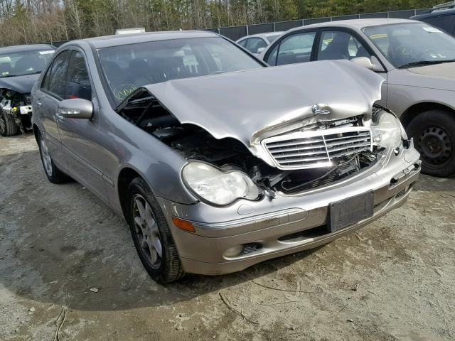 WDBRF84J13F379193 - 2003 MERCEDES-BENZ C 320 4MAT SILVER photo 1