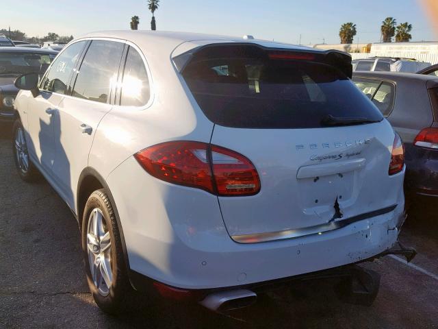 WP1AE2A26DLA14411 - 2013 PORSCHE CAYENNE S WHITE photo 3