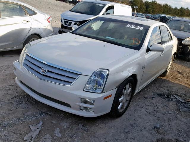 1G6DW677660220518 - 2006 CADILLAC STS WHITE photo 2