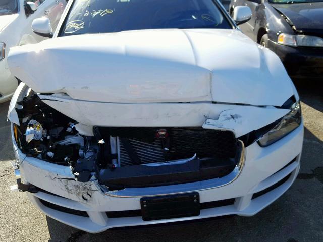 SAJAD4BG8HA965836 - 2017 JAGUAR XE PREMIUM WHITE photo 7