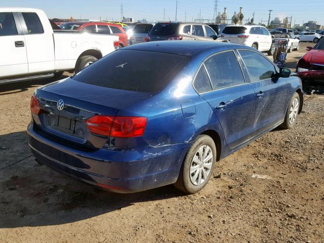 3VW2K7AJ1EM392894 - 2014 VOLKSWAGEN JETTA BASE BLUE photo 4