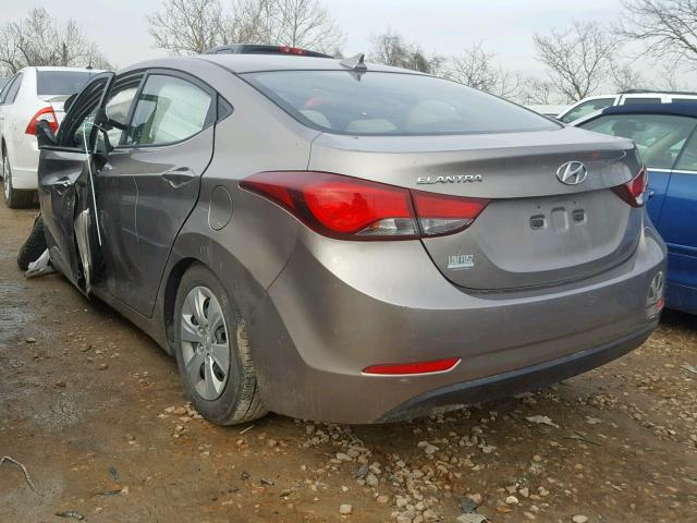 5NPDH4AE8GH690203 - 2016 HYUNDAI ELANTRA SE GOLD photo 3