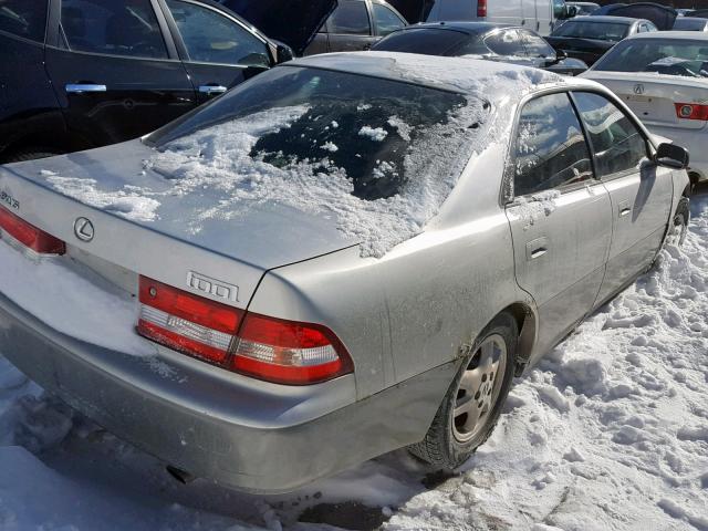 JT8BF28G3Y0287901 - 2000 LEXUS ES 300 SILVER photo 4