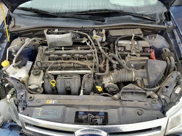 1FAHP34N98W273409 - 2008 FORD FOCUS S/SE BLUE photo 7