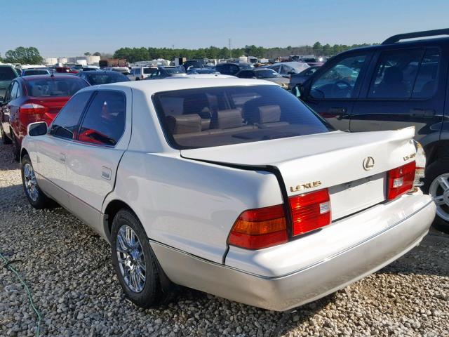 JT8BH28F5X0154346 - 1999 LEXUS LS 400 WHITE photo 3