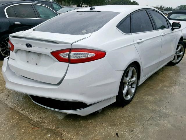 3FA6P0G72GR255130 - 2016 FORD FUSION S WHITE photo 4