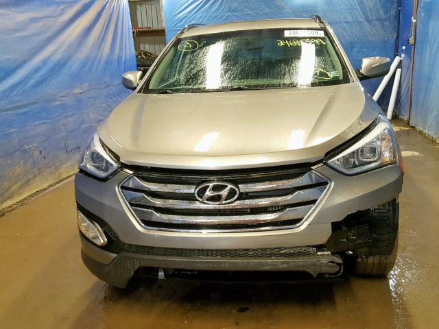 5XYZUDLA6EG213608 - 2014 HYUNDAI SANTA FE S GRAY photo 9