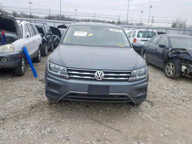 3VV3B7AX9JM069149 - 2018 VOLKSWAGEN TIGUAN SE Grau Foto 9