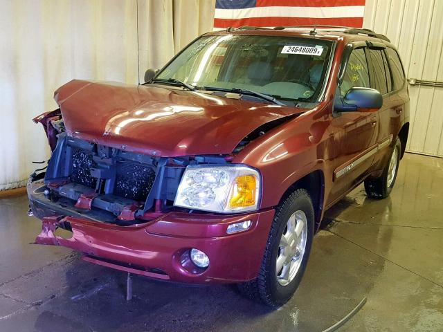 1GKDT13S252343646 - 2005 GMC ENVOY MAROON photo 2