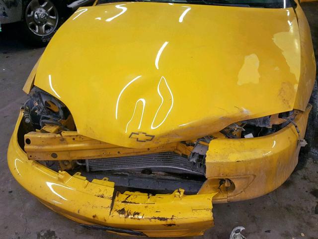 1G1JH12F427490742 - 2002 CHEVROLET CAVALIER L YELLOW photo 9