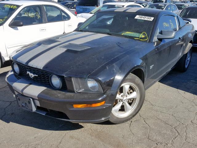 1ZVHT82H375255800 - 2007 FORD MUSTANG GT BLACK photo 2