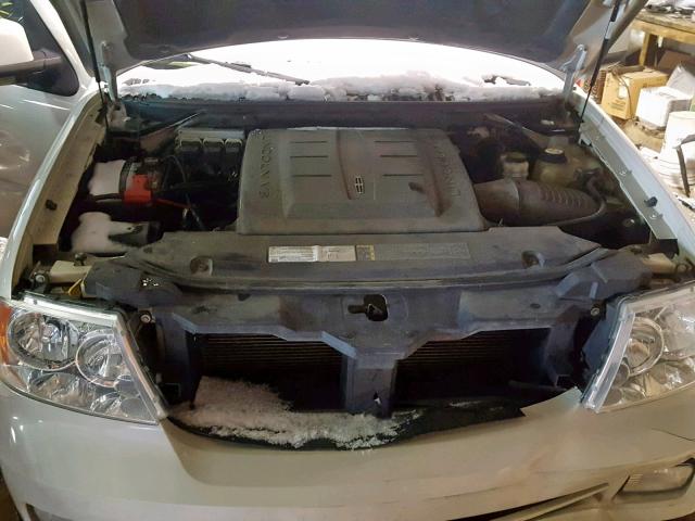 5LMFU285X6LJ02397 - 2006 LINCOLN NAVIGATOR TAN photo 7