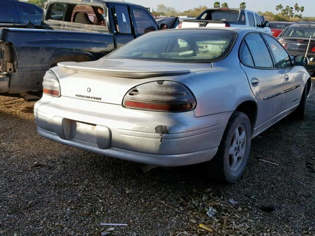 1G2WK52J52F103751 - 2002 PONTIAC GRAND PRIX SILVER photo 4