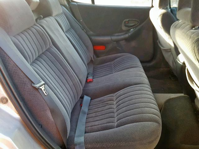 1G2WK52J52F103751 - 2002 PONTIAC GRAND PRIX SILVER photo 6