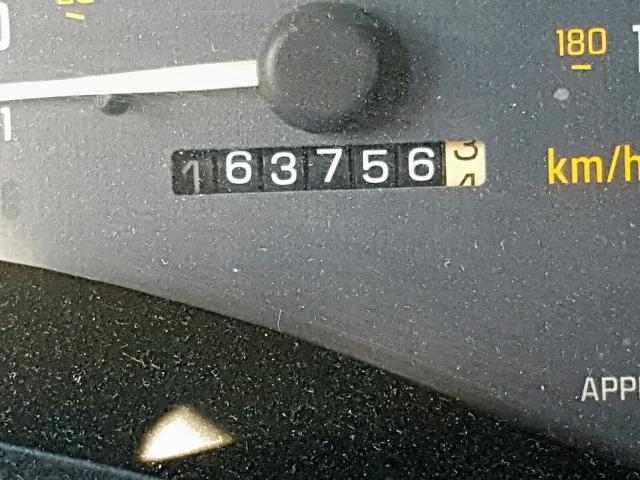 1G2WK52J52F103751 - 2002 PONTIAC GRAND PRIX SILVER photo 8