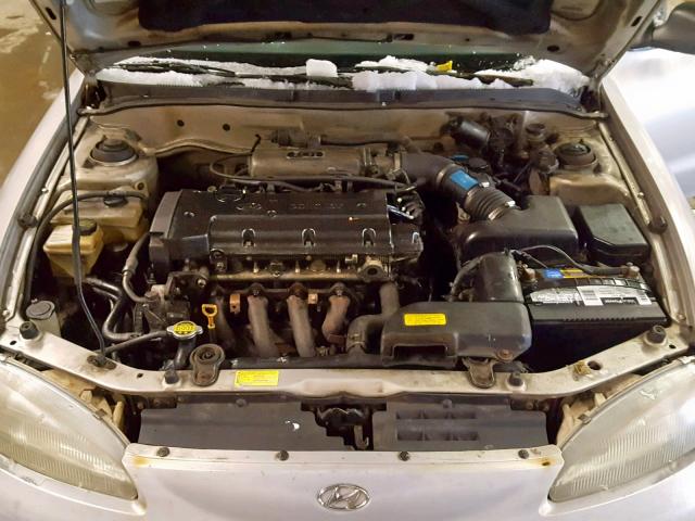 KMHJF24M6VU578868 - 1997 HYUNDAI ELANTRA SILVER photo 7