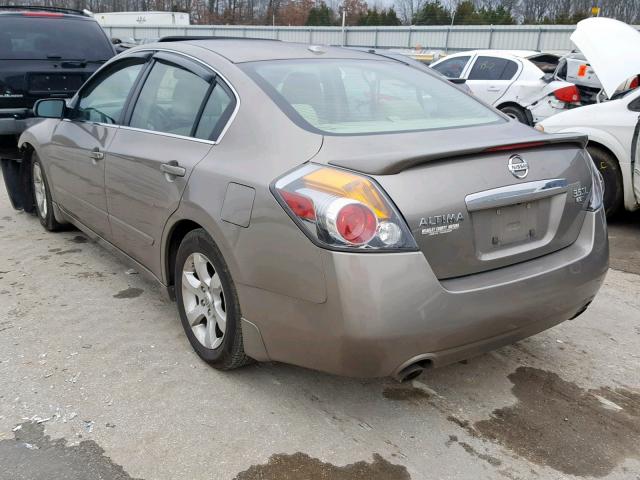 1N4BL21E58C183000 - 2008 NISSAN ALTIMA 3.5 GOLD photo 3