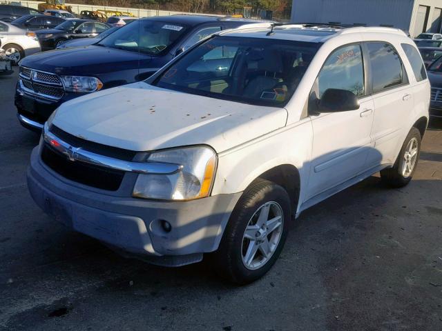 2CNDL73F356200317 - 2005 CHEVROLET EQUINOX LT WHITE photo 2