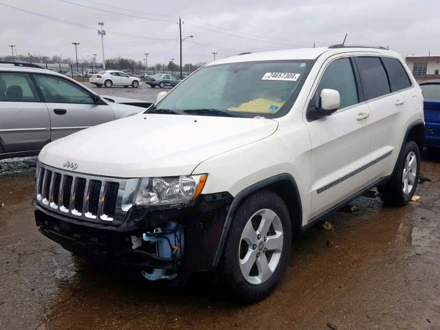 1J4RR4GGXBC529037 - 2011 JEEP GRAND CHER WHITE photo 2