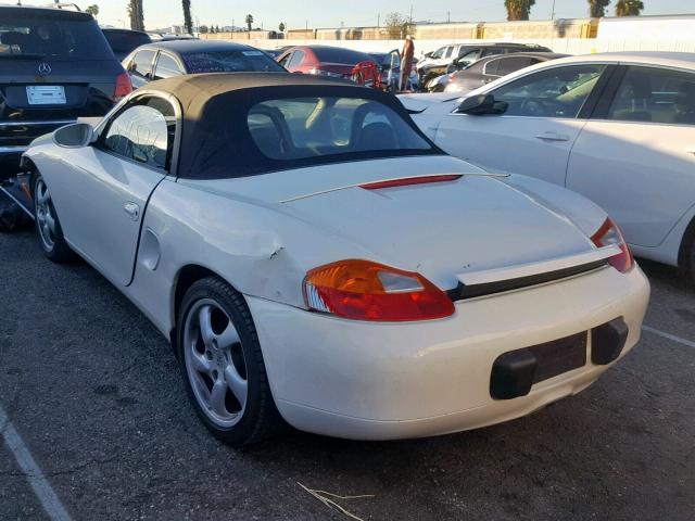 WP0CA29891U620774 - 2001 PORSCHE BOXSTER WHITE photo 3