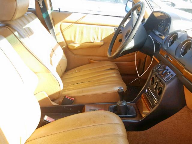 WDBAB23A3CB356805 - 1982 MERCEDES-BENZ 240 D TAN photo 5