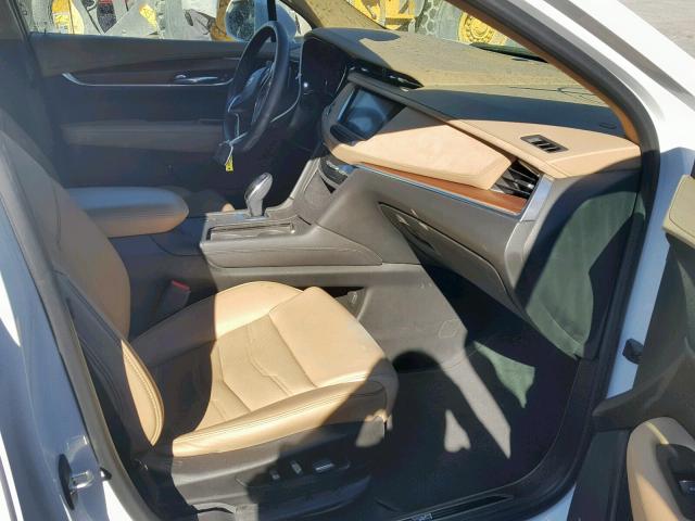 1GYKNFRS5HZ113753 - 2017 CADILLAC XT5 PLATIN TAN photo 5