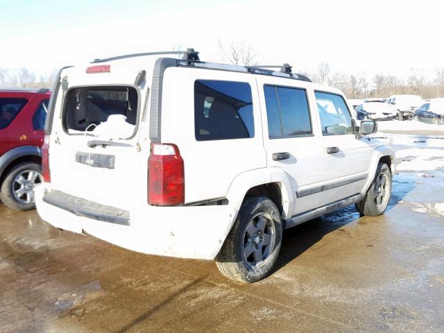 1J8HG48KX6C206163 - 2006 JEEP COMMANDER WHITE photo 4