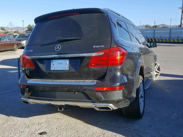 4JGDF7DE0DA147199 - 2013 MERCEDES-BENZ GL 550 4MA BLACK photo 4