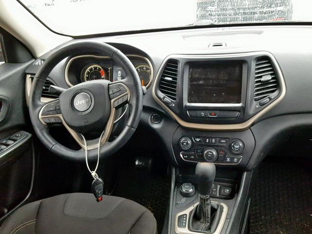 1C4PJMCS3GW372603 - 2016 JEEP CHEROKEE L BEIGE photo 9