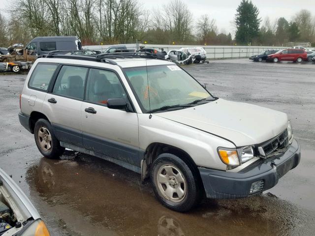 JF1SF6351YH731752 - 2000 SUBARU FORESTER L SILVER photo 1